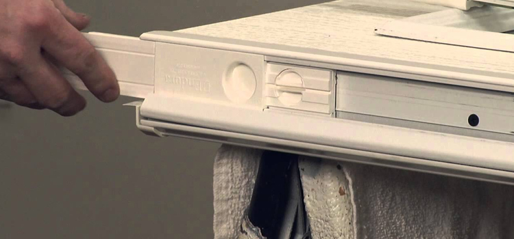 aluminum storefront door repair Belhus